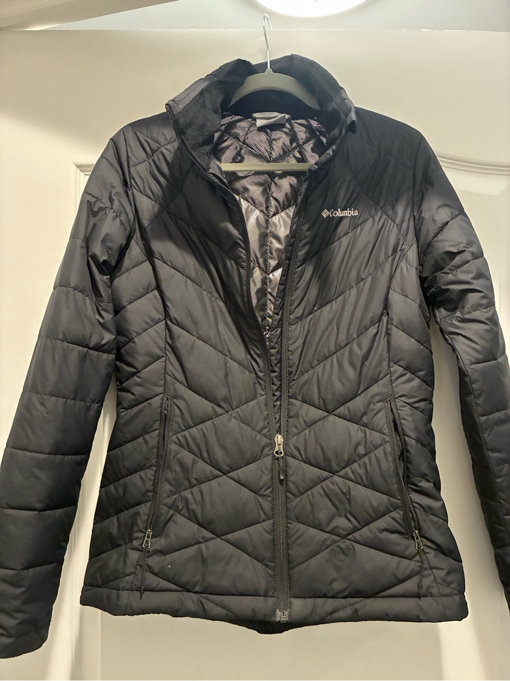 Columbia Women's Heavenly Jacket Black Quilted Insulated Small